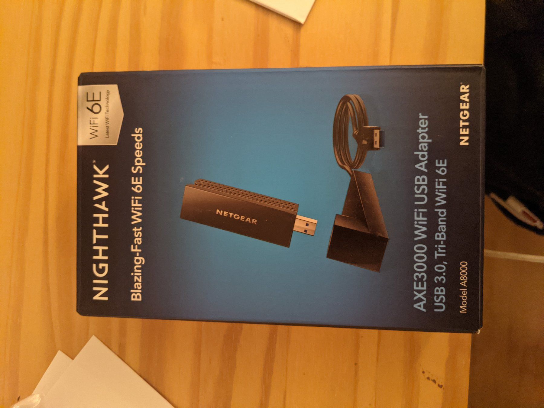 Laufwerke & Adapter: Netgear Nighthawk AXE3000 WiFi 6E USB adapter – Neu und originalverpackt aus Zürich von luc_s52r