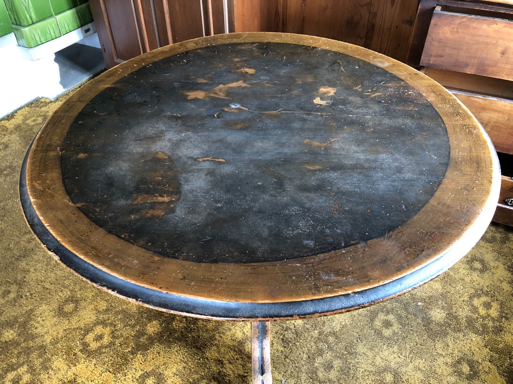 Tische: Antiker Tisch rund 1937 – Gebraucht aus Schübelbach von Dolly990_2