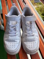 Nike Turnschuhe weiss Grösse 33.5