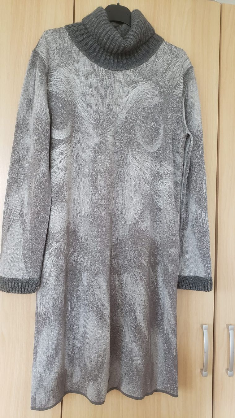 Marc Cain Kleider: Marc Cain Kleid mit Eulenmuster, M, neu -Ukraine Spende – Neu und originalverpackt aus St. Gallen von makarool
