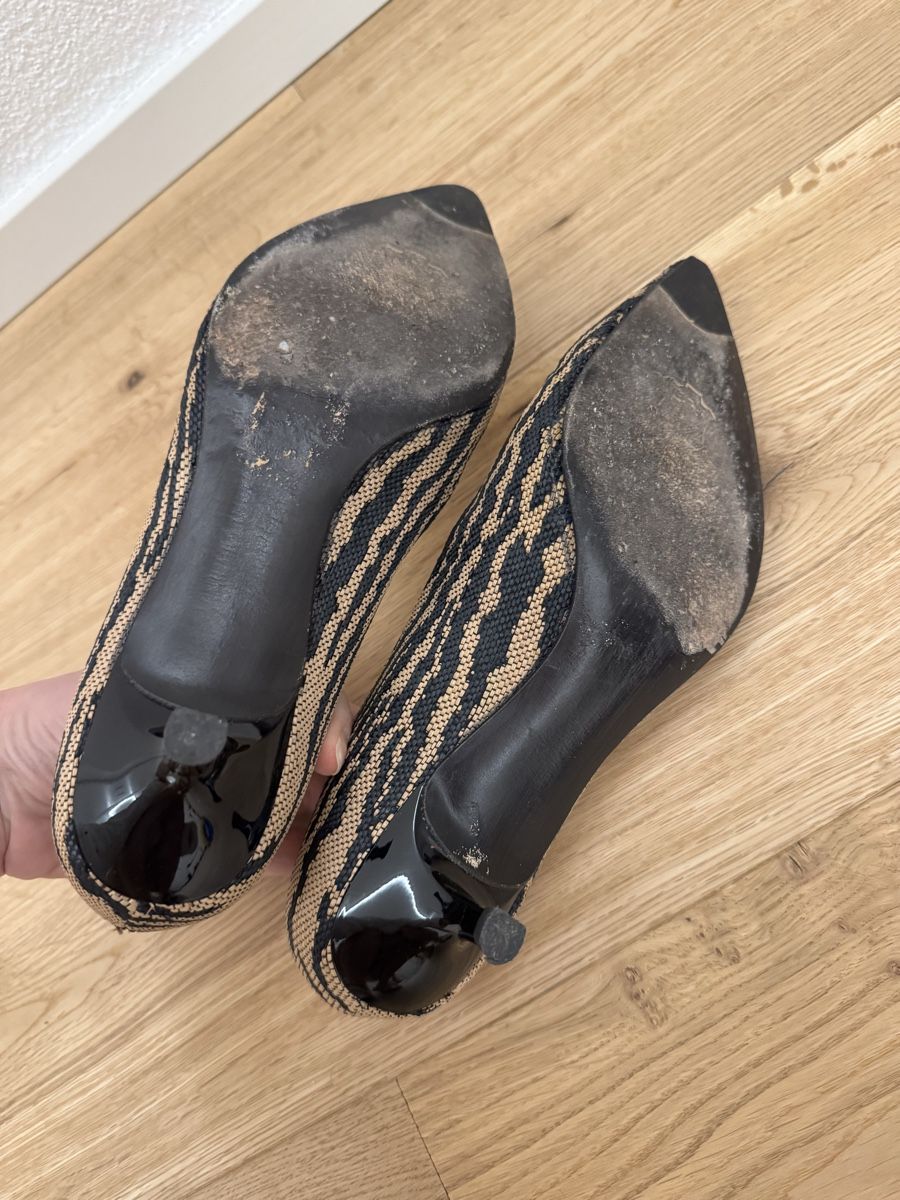 Stuart Weitzman Scarpe da donna: Escarpins zébrés Stuart Weitzman – Usato da Puplinge venduto da Cechth 1