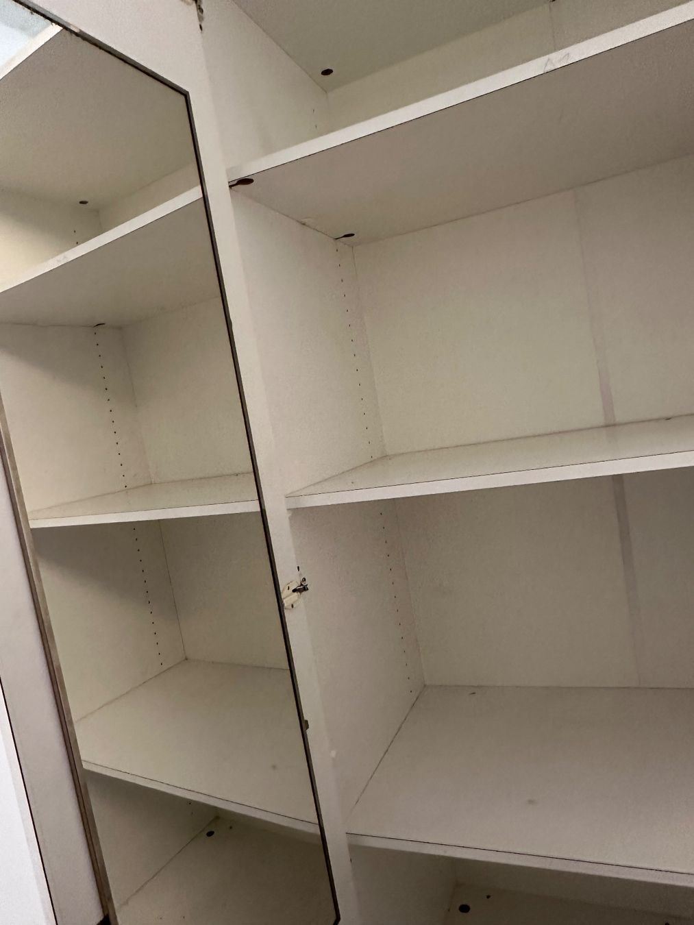 Schränke: Kleiderschrank (4-teilig). – Gebraucht aus Zürich von Toftegaard 2