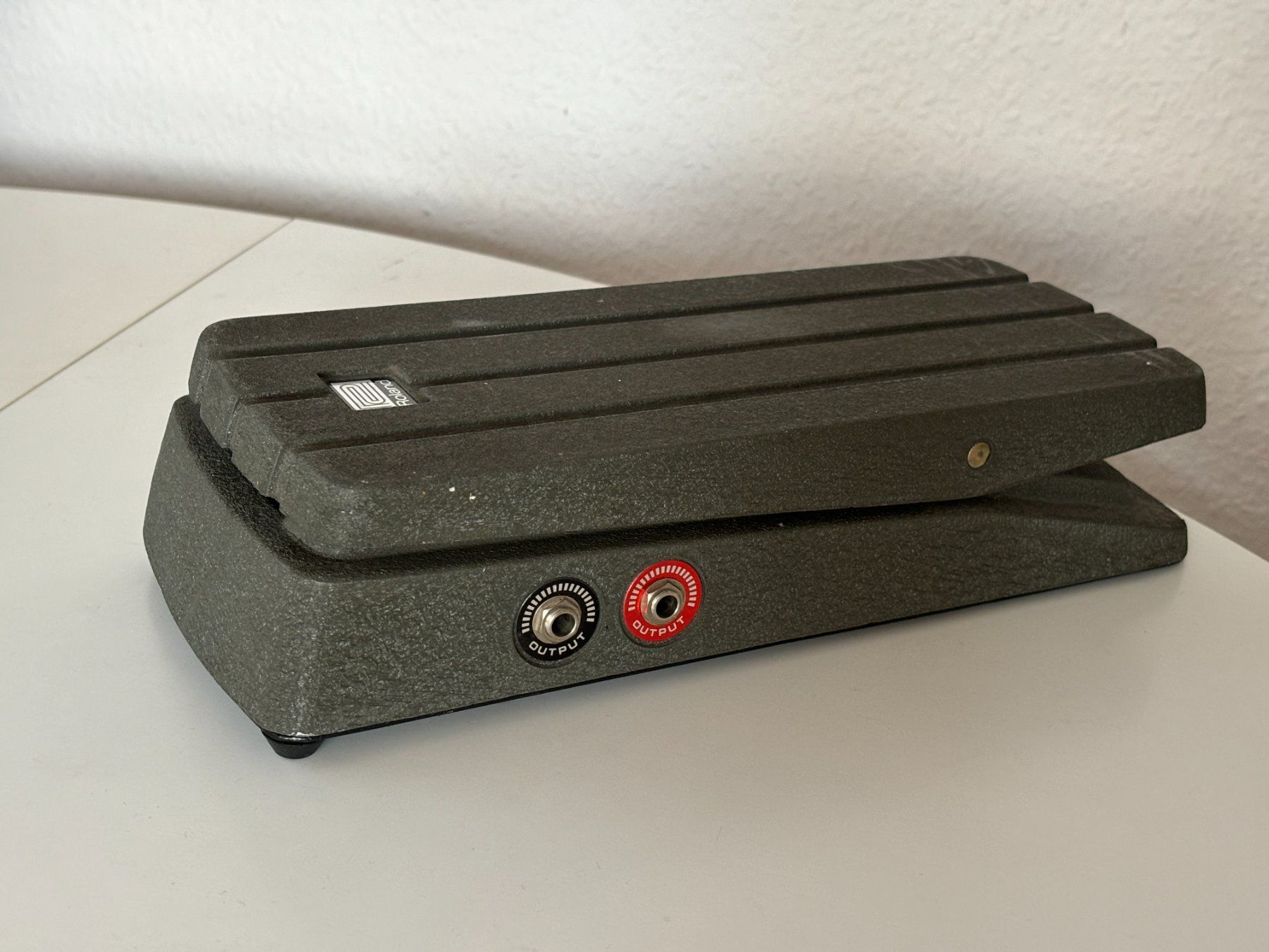 Vintage Roland FV 20 Volume Pedal 70er 80er Gitarre Orgel | Comprare su  Ricardo