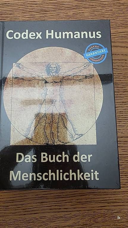 Livres:  Codex Humanus Band 2 Das Buch Der Menschlichkeit – D'occasion à Weggis par Lukas1983