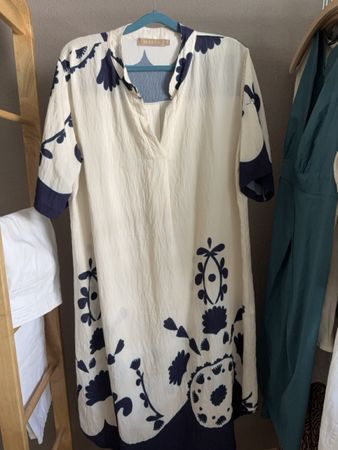 Sommerkleid für Stadt oder Strand 