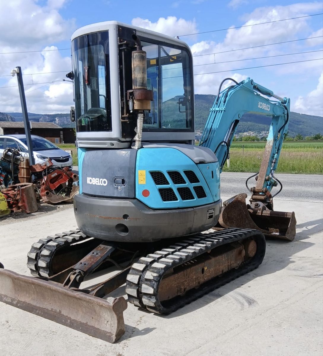 Kobelco Escavatori: Bagger Kobelco SK 35 3,6 Tonnen – Usato da Niederbipp venduto da baggerch