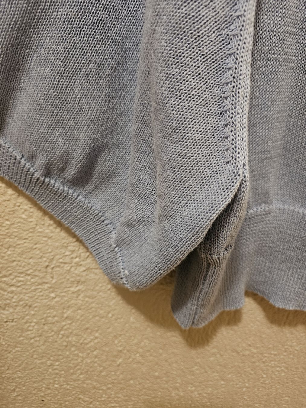 Zara Maglioni & Felpe: Leichter ZARA Crop Pulli Gr. S in Hellblau – Usato da Bern venduto da Oscarella 5
