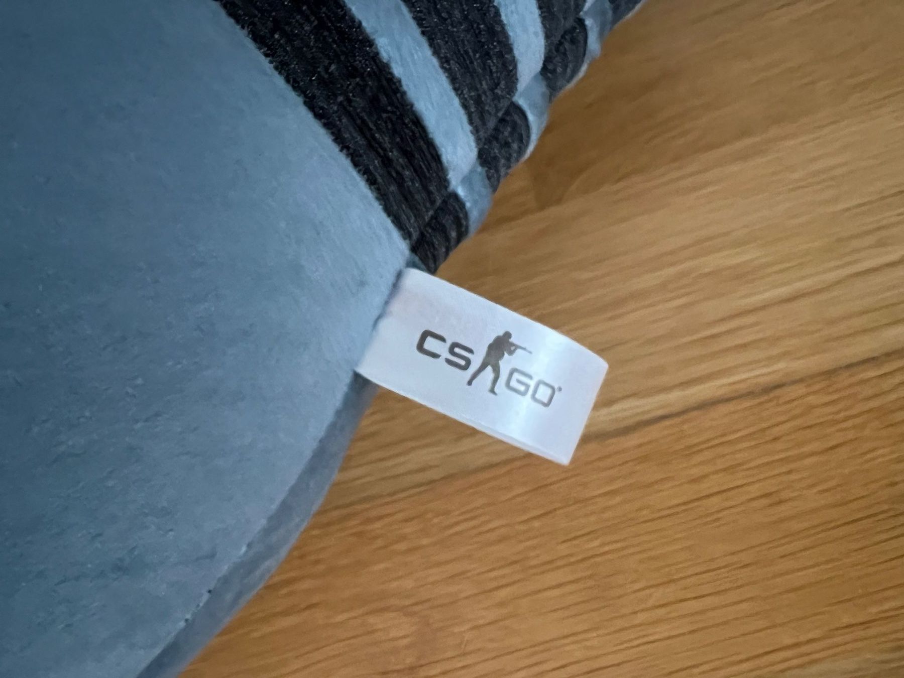 Cuscini: Karambit Kuschelkissen CS2 / CS:GO – Nuovo (secondo la descrizione) da Stäfa venduto da PatrickOO7 4