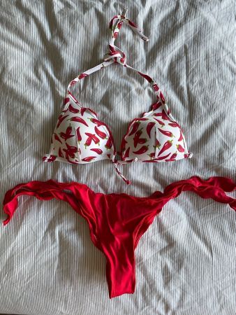 Tezuk bikini (OS)