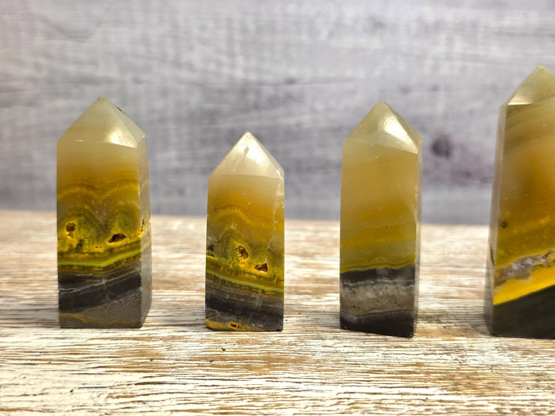 Minerali & Pietre curative: 6 Bumblebee Obelisken 203g – Nuovo e nell'imballaggio originale da Matzingen venduto da Shay_Crystalz 2