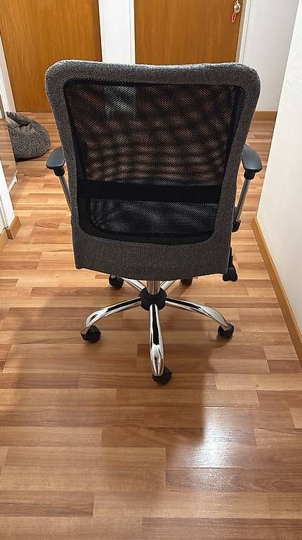 Chaises: Bürostuhl  – Neuf avec emballage d'origine à Mönchaltorf par gol_pg75 2