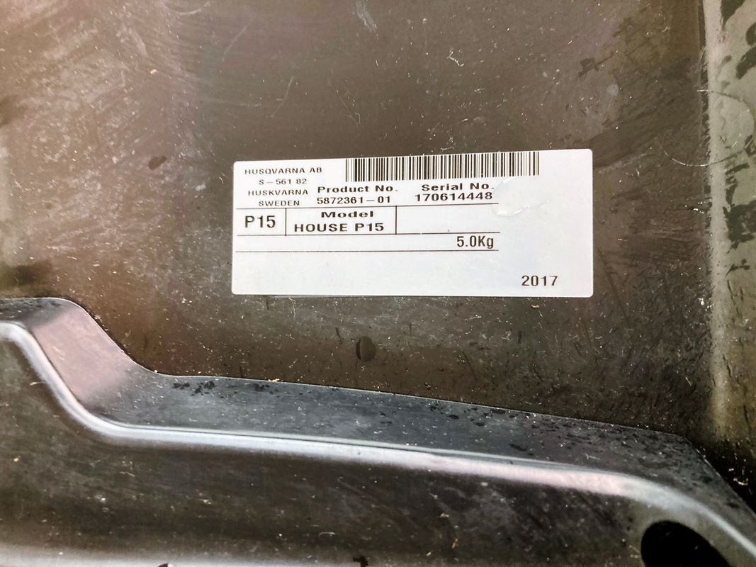 Husqvarna Rasenmäher: HUSQVARNA | Rasenmäherabdeckung – Gebraucht aus Wittenbach von Restwert_St-Gallen 4