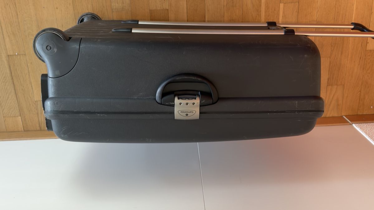 Samsonite Valigie: Samsonite Koffer Set 2-teilig Graphite gebraucht Zustand – Usato da Schlieren venduto da WEEEE_MEVOMATA_WEEEE 9