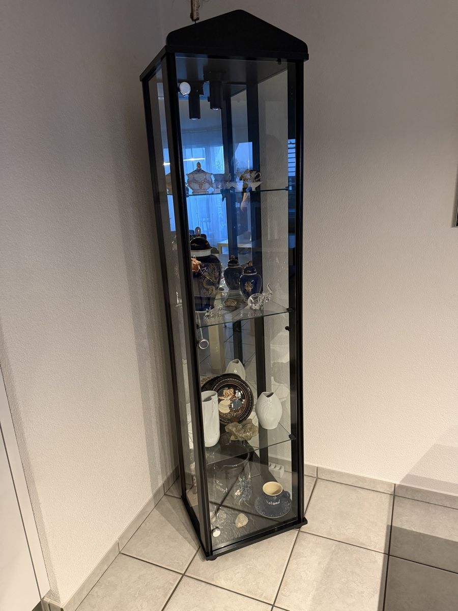 Vitrinen: Glasvitrine – Gebraucht aus Steffisburg von Felina1
