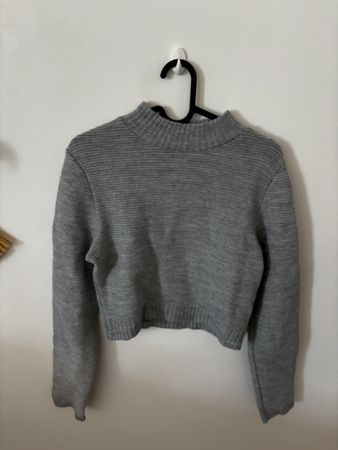 Pull longue manche gris crop top