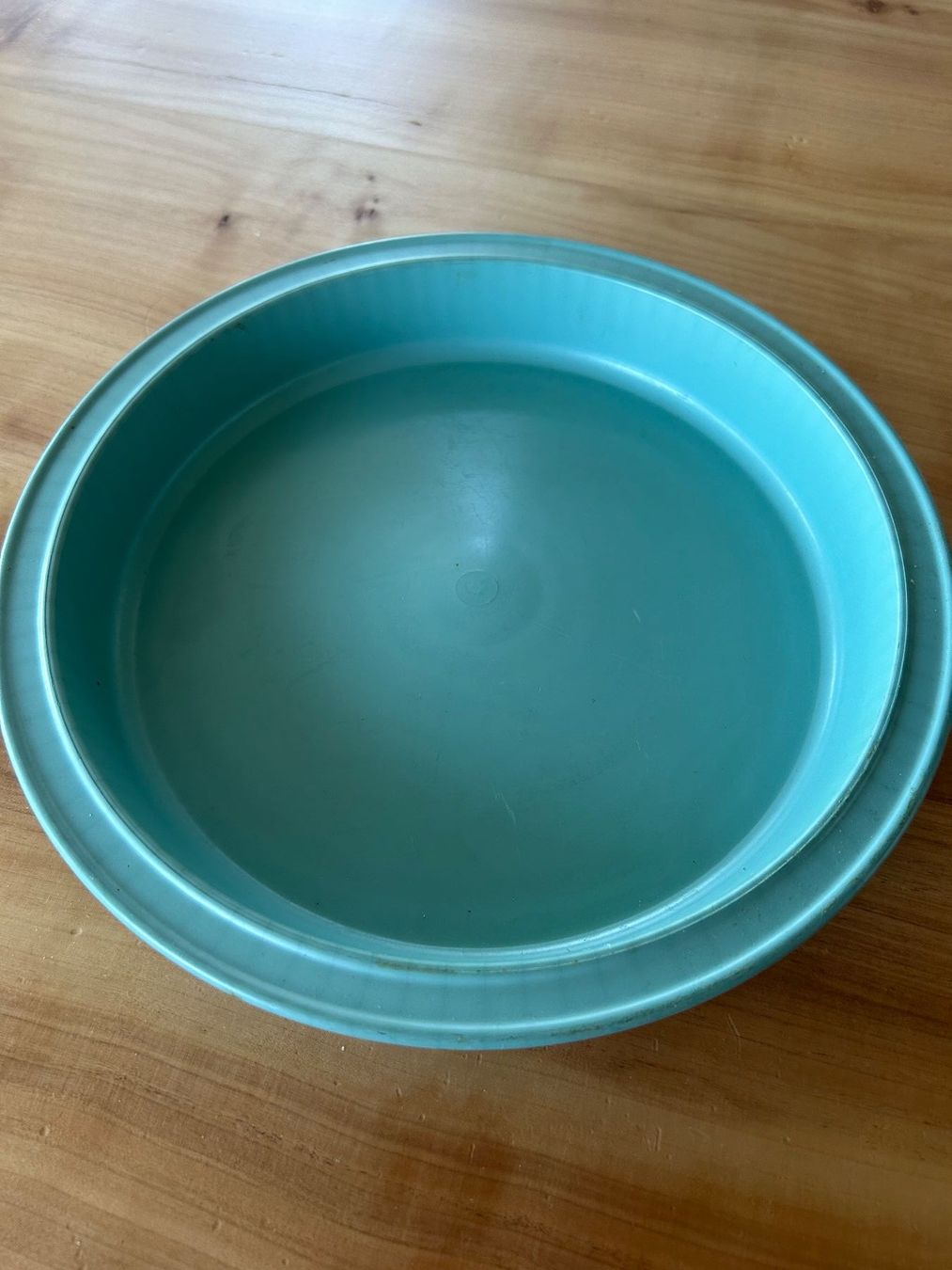 Tupperware Teglie da forno: Tupperware Ultra Wähenform 23cm – Usato da Kaltbrunn venduto da lagone1