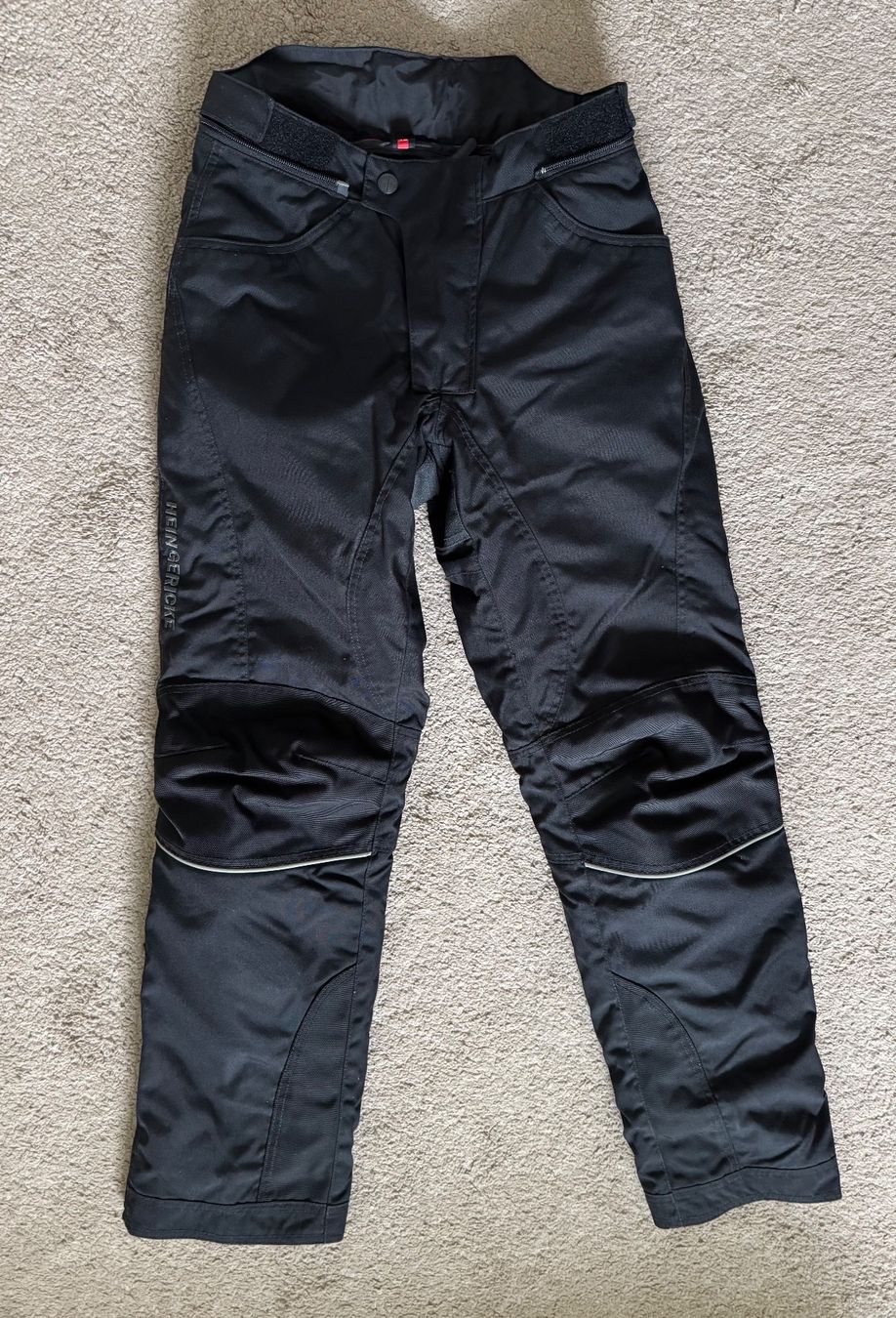 Pantaloni: Damen Motorradhose – Usato da Embrach venduto da Speedy2020