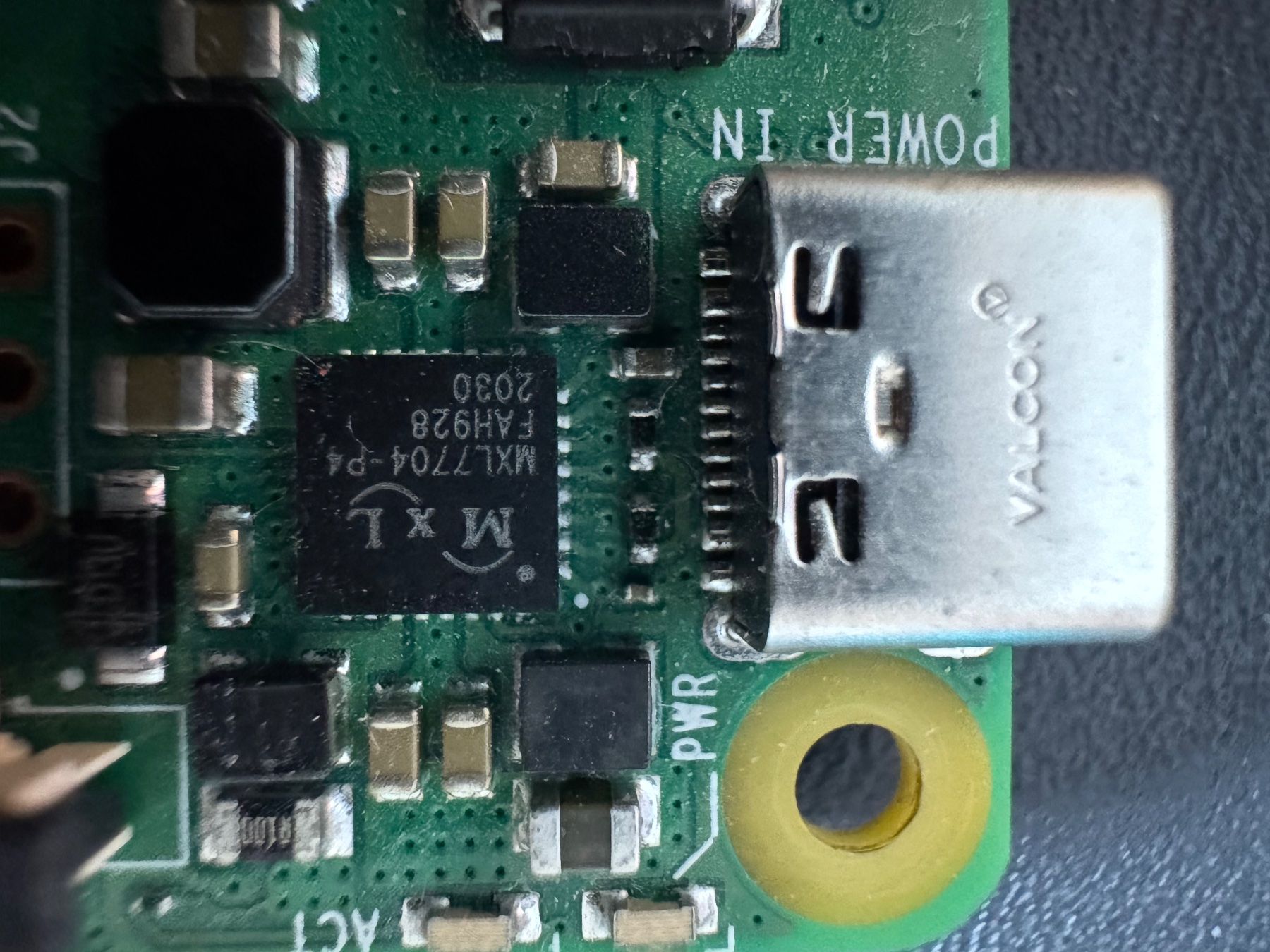 PCs: Defekt Raspberry Pi 4 Model B – Défectueux à Root par Nunitrade 7