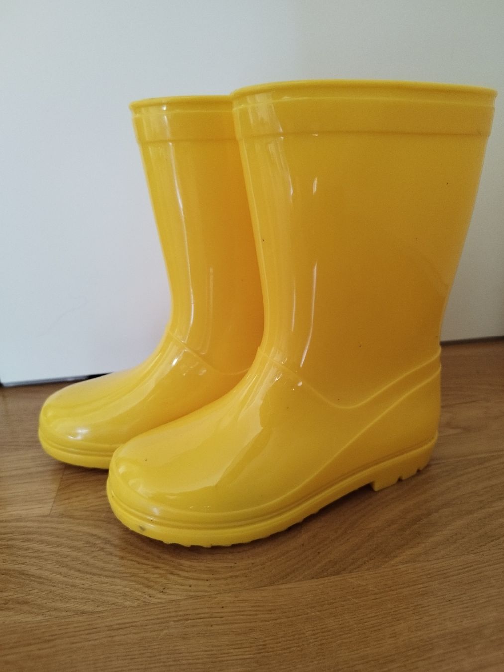 Chaussures hommes:  bottes de pluie – D'occasion à Gland par adi_xw2q