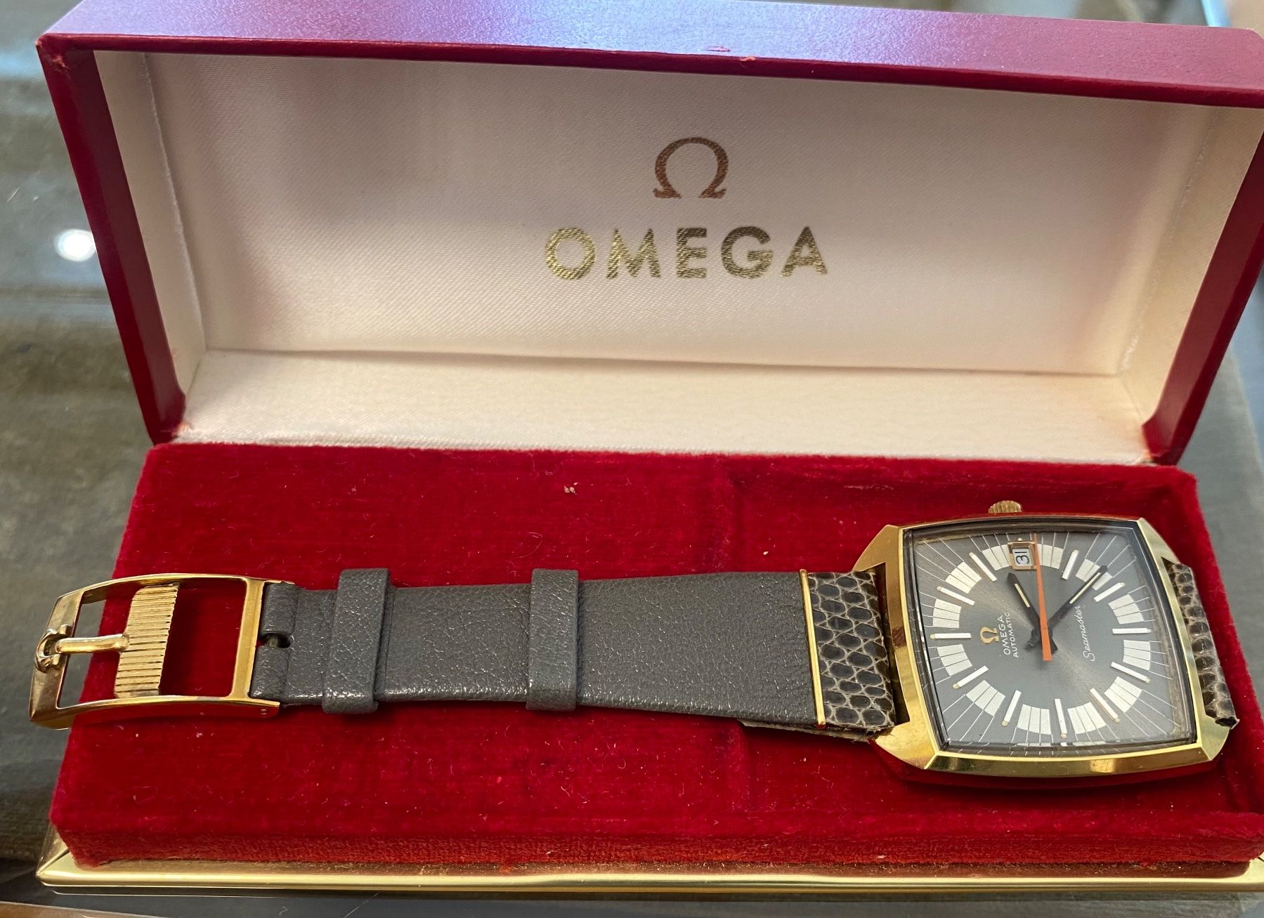 Omega Uhren: Omega Seamaster Date Automatic Gold Plated Vintage – Gebraucht aus Zürich von H.B.26