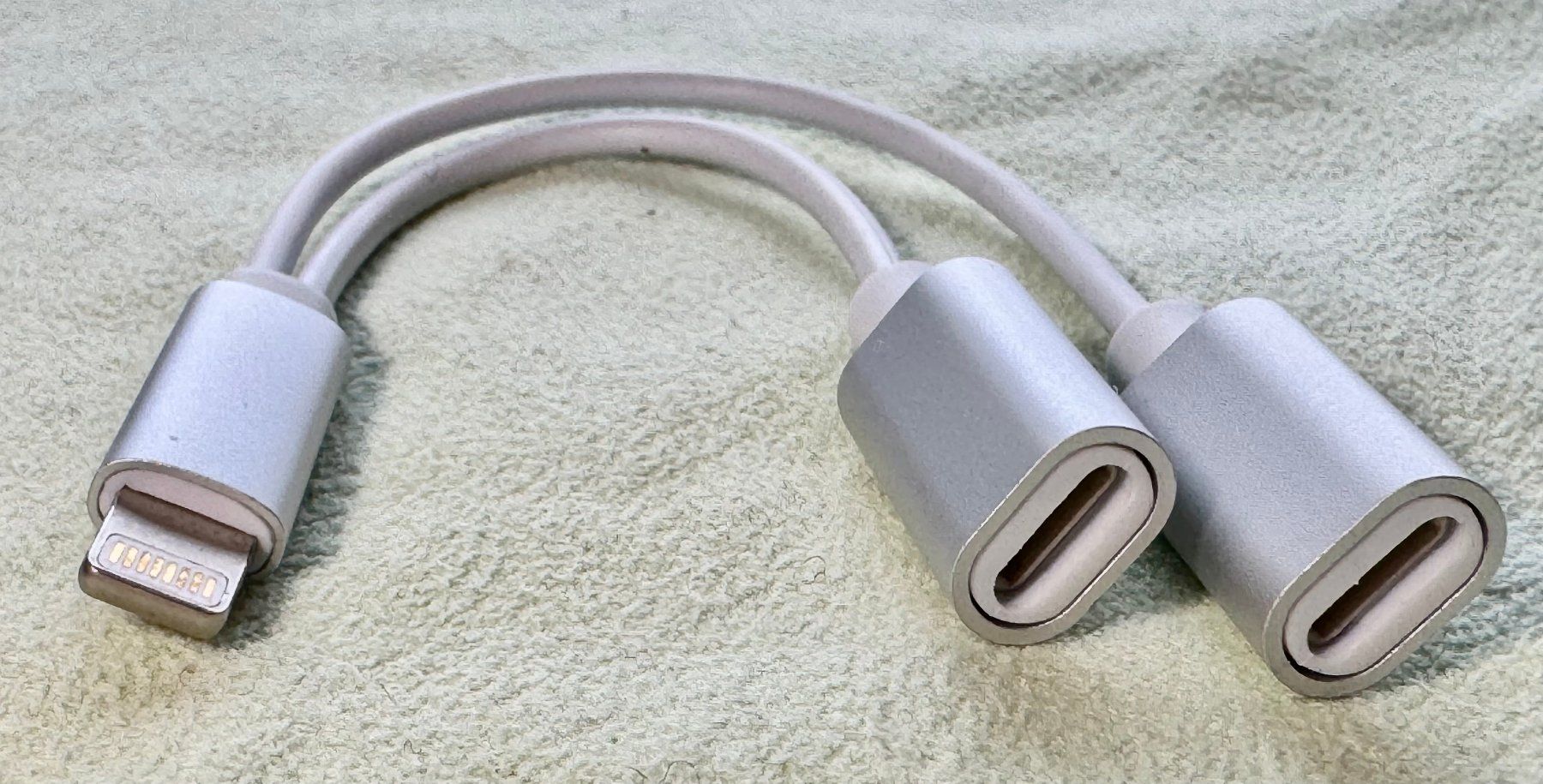 Apple Unità & Adattatore: Xlayer Dual Lightning Adapter  Lightning, Lightning – Nuovo (secondo la descrizione) da Röschenz venduto da sosojojo13 2