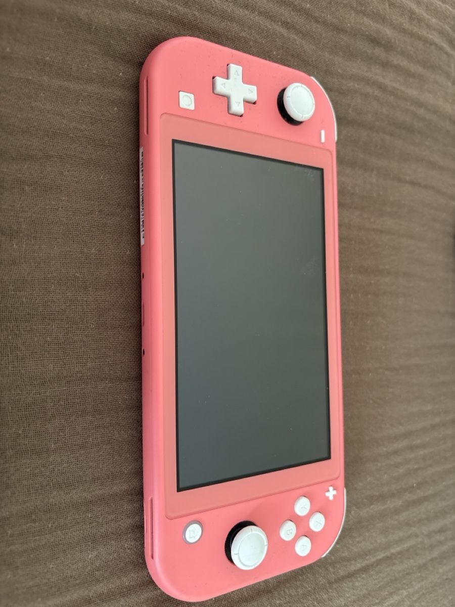 Nintendo Konsolen: Nintendo Switch Lite Pink – Gebraucht aus Zürich von turtleS07