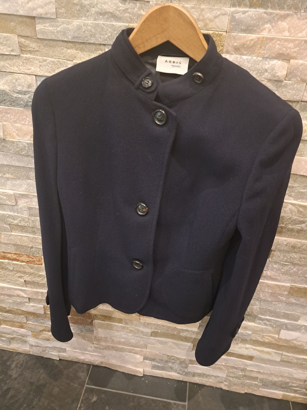 Akris Giacche: Akris Blazer Jacke Edel und Warm Grösse 36 – Usato da bazenheid venduto da salerno007 1