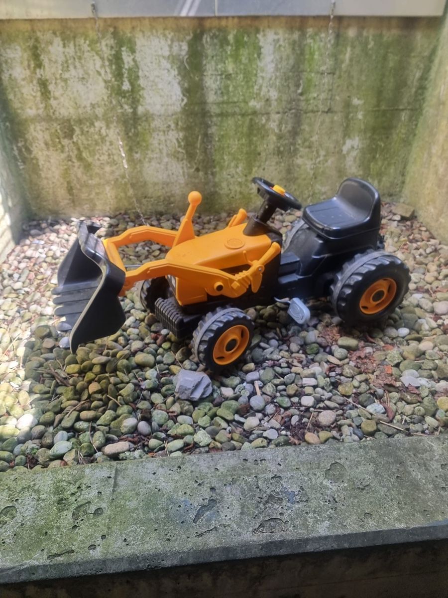 Veicoli per bambini: Kinder Traktor – Usato da Sirnach venduto da D.SecondChance