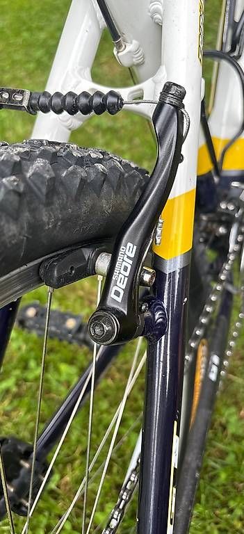 Biciclette: GT Mountainbike  – Usato da Luzern venduto da ElMiguello 4