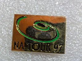 Ansteckpin 262: Natour 97