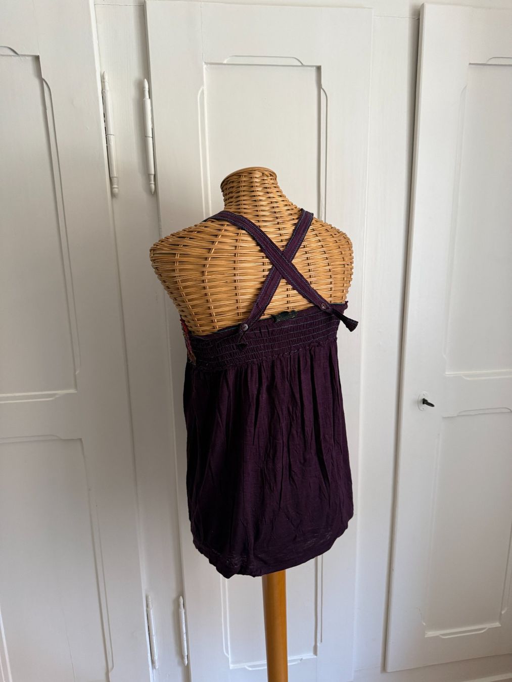 Top: FREE PEOPLE - Ethno Top violett S – Usato da Zürich venduto da Diazaio 2