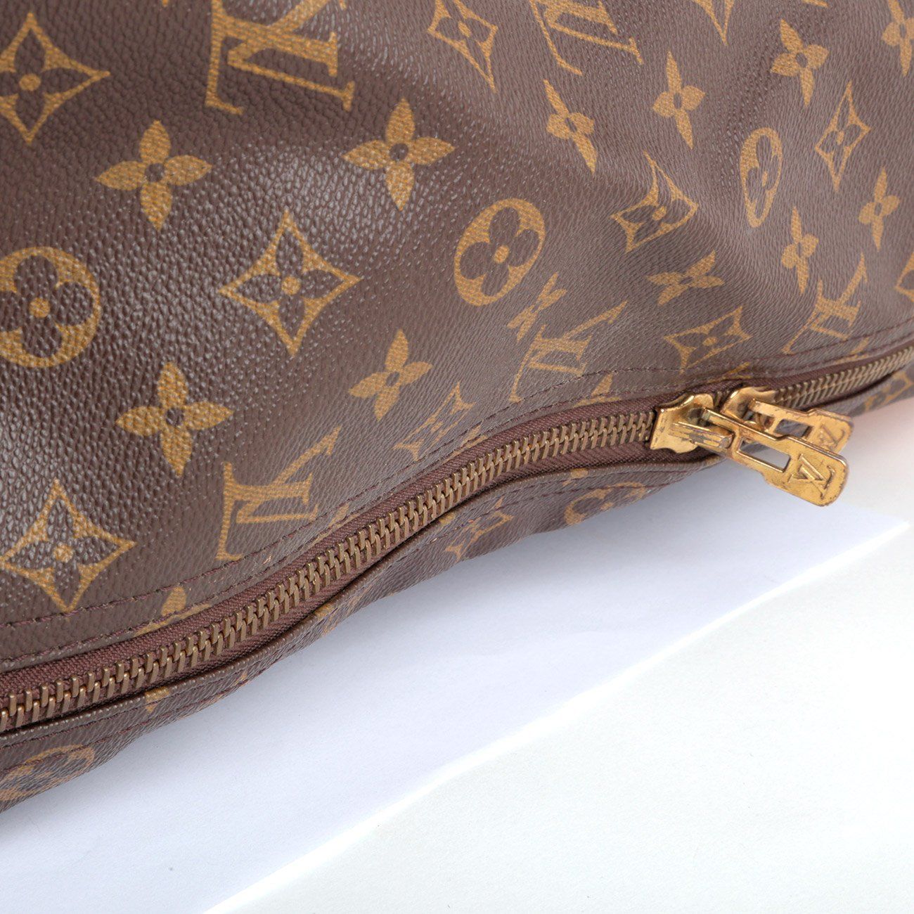 Louis Vuitton Valigie: Valise souple Monogram Louis Vuitton - seconde main – Usato da Delémont venduto da Le38.shop 8
