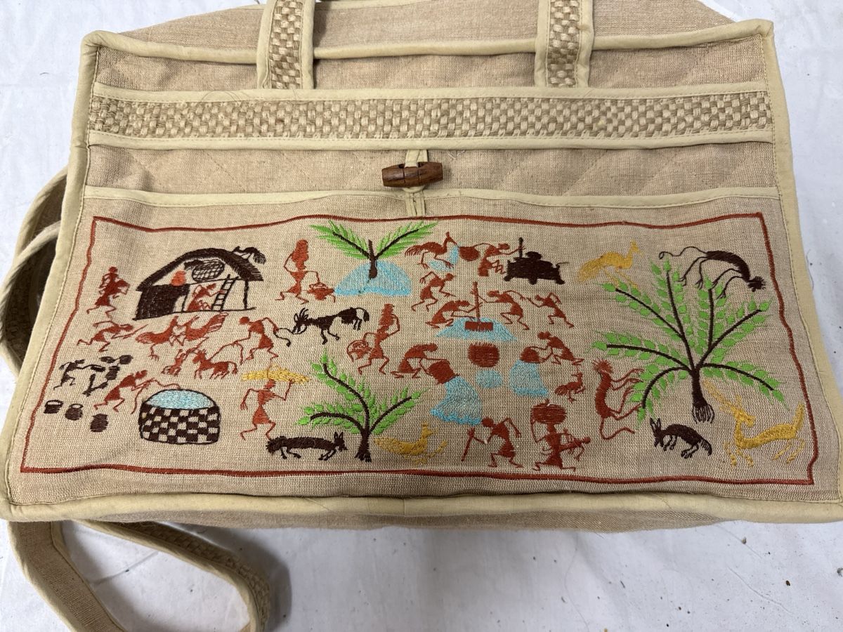 Borse: Biete einzigartige Henkeltasche mit Stickerei – Usato da Rickenbach b. Wil venduto da Keks42 1