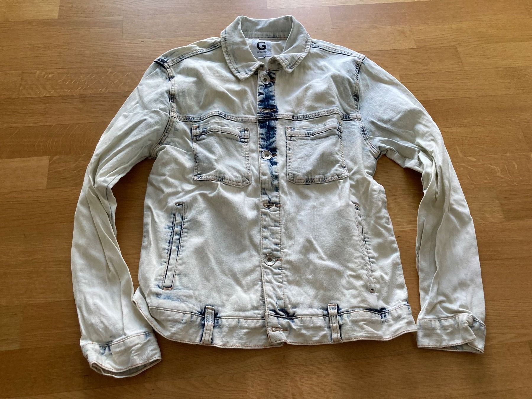 Giacche: (C-E) Guess Jeansjacke s – Usato da Jonen venduto da Sevenb