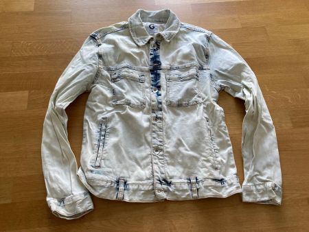 (C-E) Guess Jeansjacke s