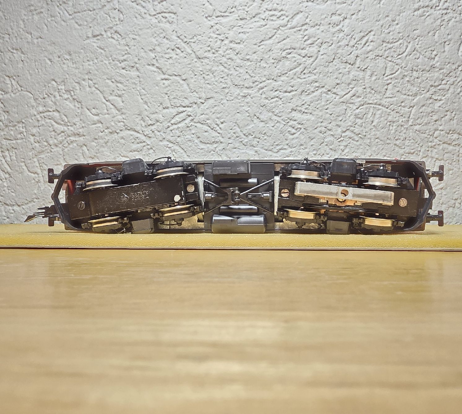 Roco Modellini di ferrovie: Roco Re 4/4 IV 10102 H0 gebraucht, getestet – Usato da Männedorf venduto da Modell-Spezialisten 3