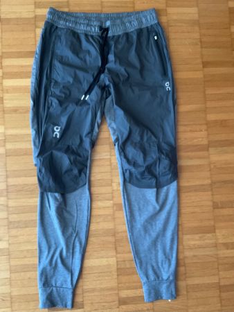 On Running Pants Laufhose Gr.M & Swiss Engineering