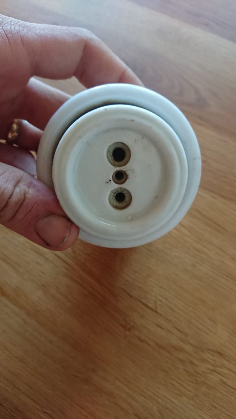 Spine: Vintage Keramikstecker / Lampensockel – Usato da Bazenheid venduto da werni369 3