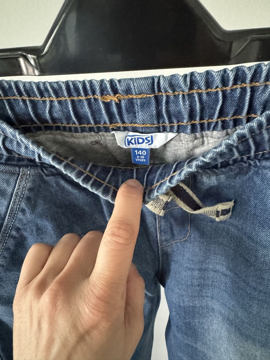 Hosen: Kids Jeans Gr 140 mit Unterlage – Gebraucht aus Zürich von AninANILOKIN 2