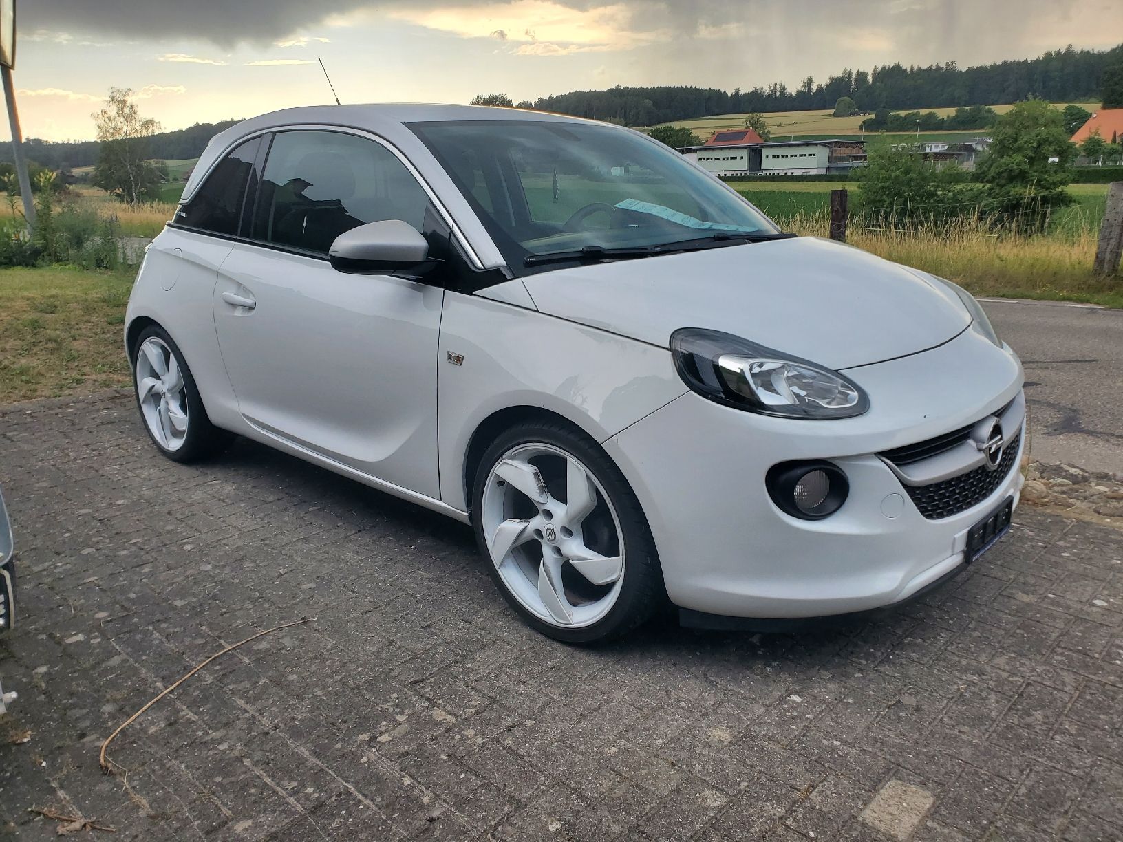 Opel Autos: Opel Adam 1.4 ecoFLEX Weiss – Gebraucht aus Lüterkofen von Br0ckenstubeWalter