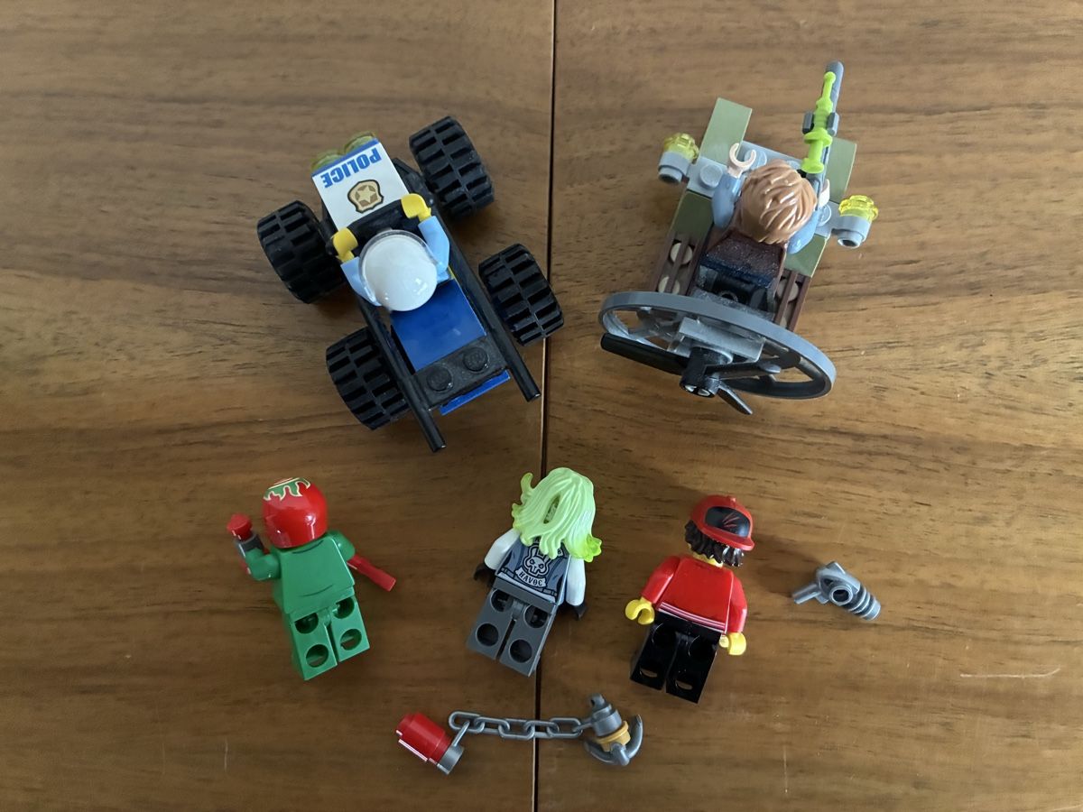 Lego Jouets: Diverse Lego Figuren – D'occasion à schönenwerd par quartier9 5