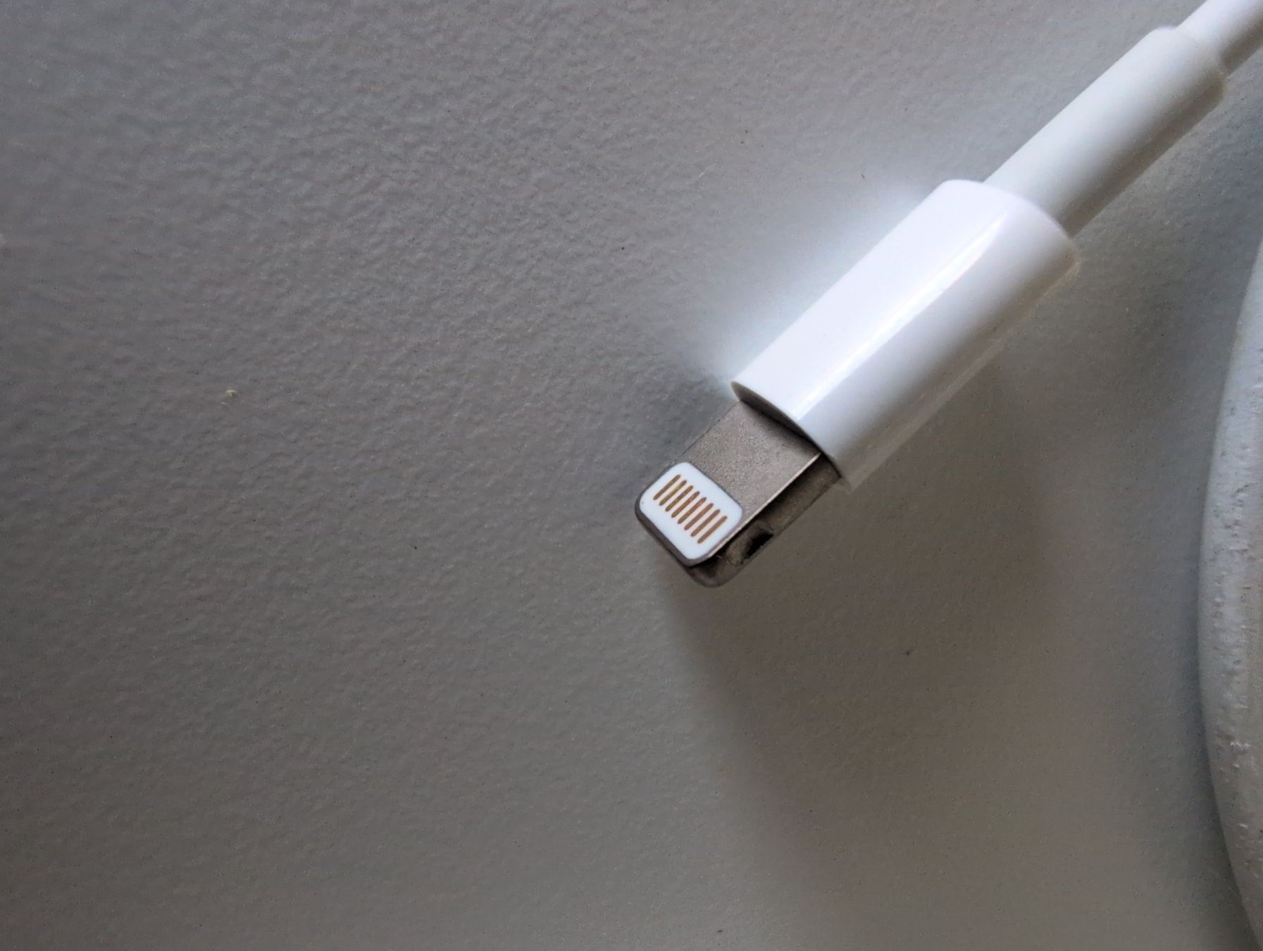 Caricabatterie: 2x USB-Ladegerät + Lightning-Kabel (iPhone) – Set – Nuovo (secondo la descrizione) da Langendorf venduto da Theo2540 2