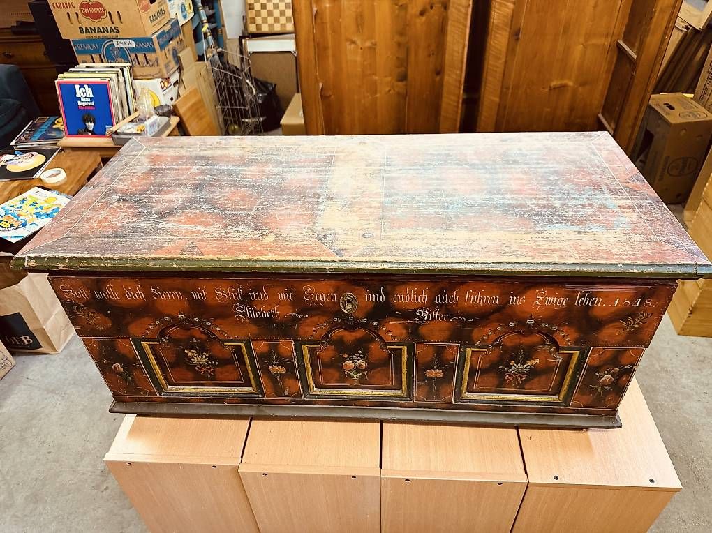 Cassapanche: Antike Bauerntruhe / Hochzeitstruhe 1848  handbemalt – Usato da Thun venduto da dom_8882 4