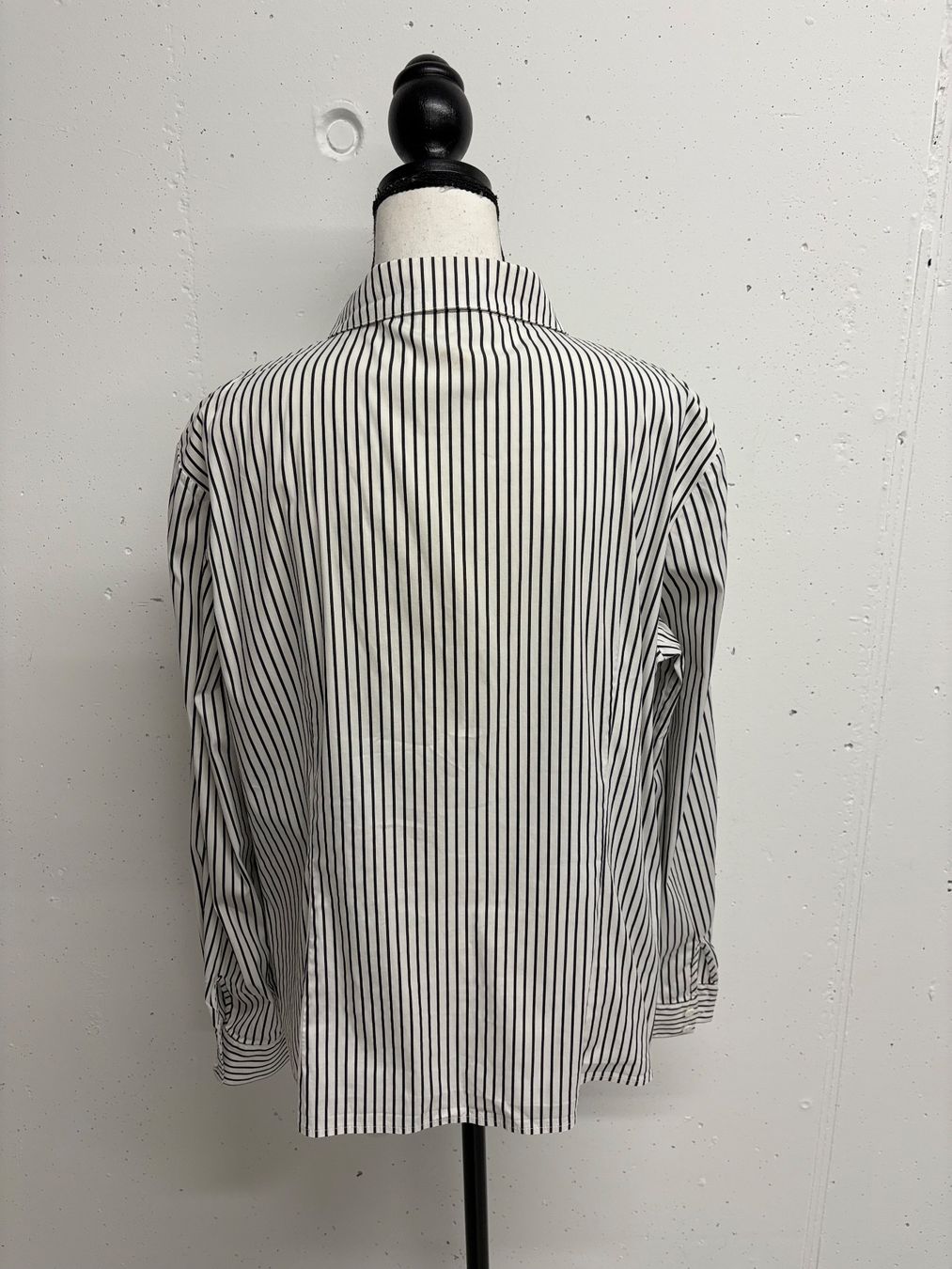 Blusen: Jaeger Bluse Gr. 42 weiss schwarz gestreift Baumwolle – Neu (gemäss Beschreibung) aus Regensdorf von secondchancefashion 2