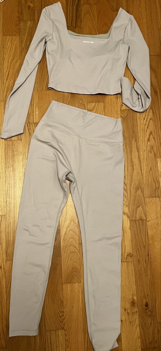 Leggings: Sisterly Tribe Set Grösse L neuwertig – Nuovo (secondo la descrizione) da Lyss venduto da dom_tj5h 1