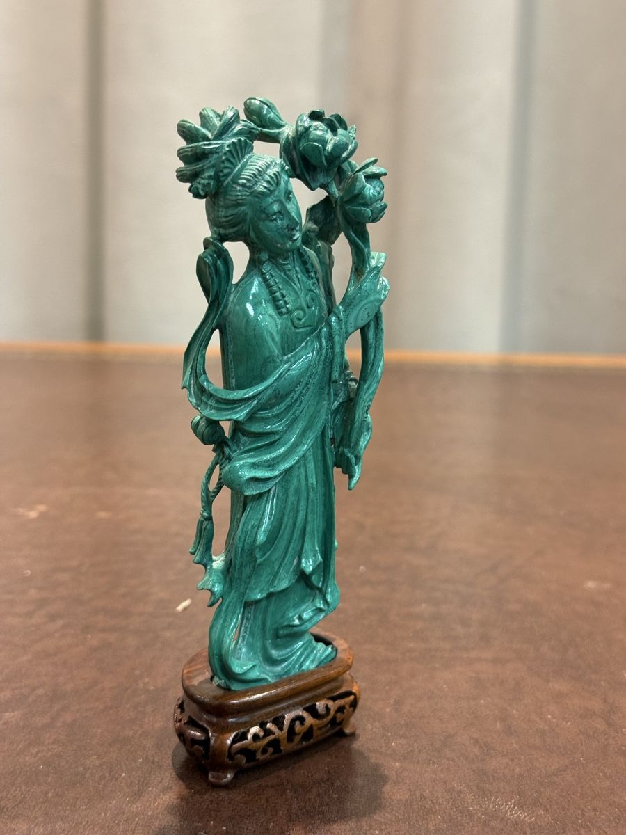 Figurines: Guanyin-Figur aus Malachit, China – D'occasion à Zofingen par GrosisWonderkeller 1