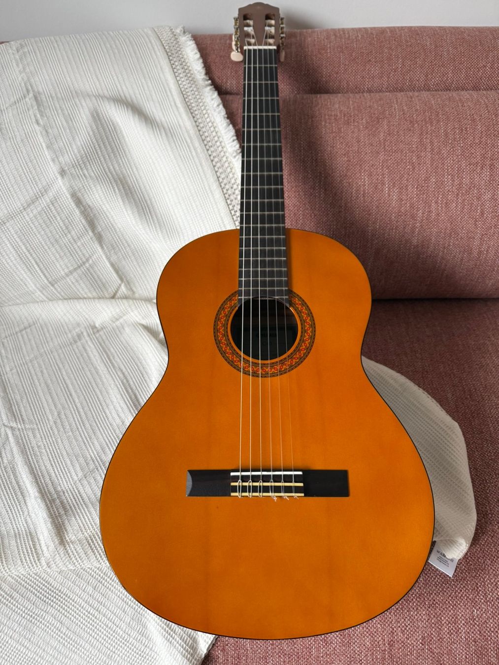 Yamaha Instruments de musique: Yamaha C40 Klassikgitarre – D'occasion à Basel par JackAMI