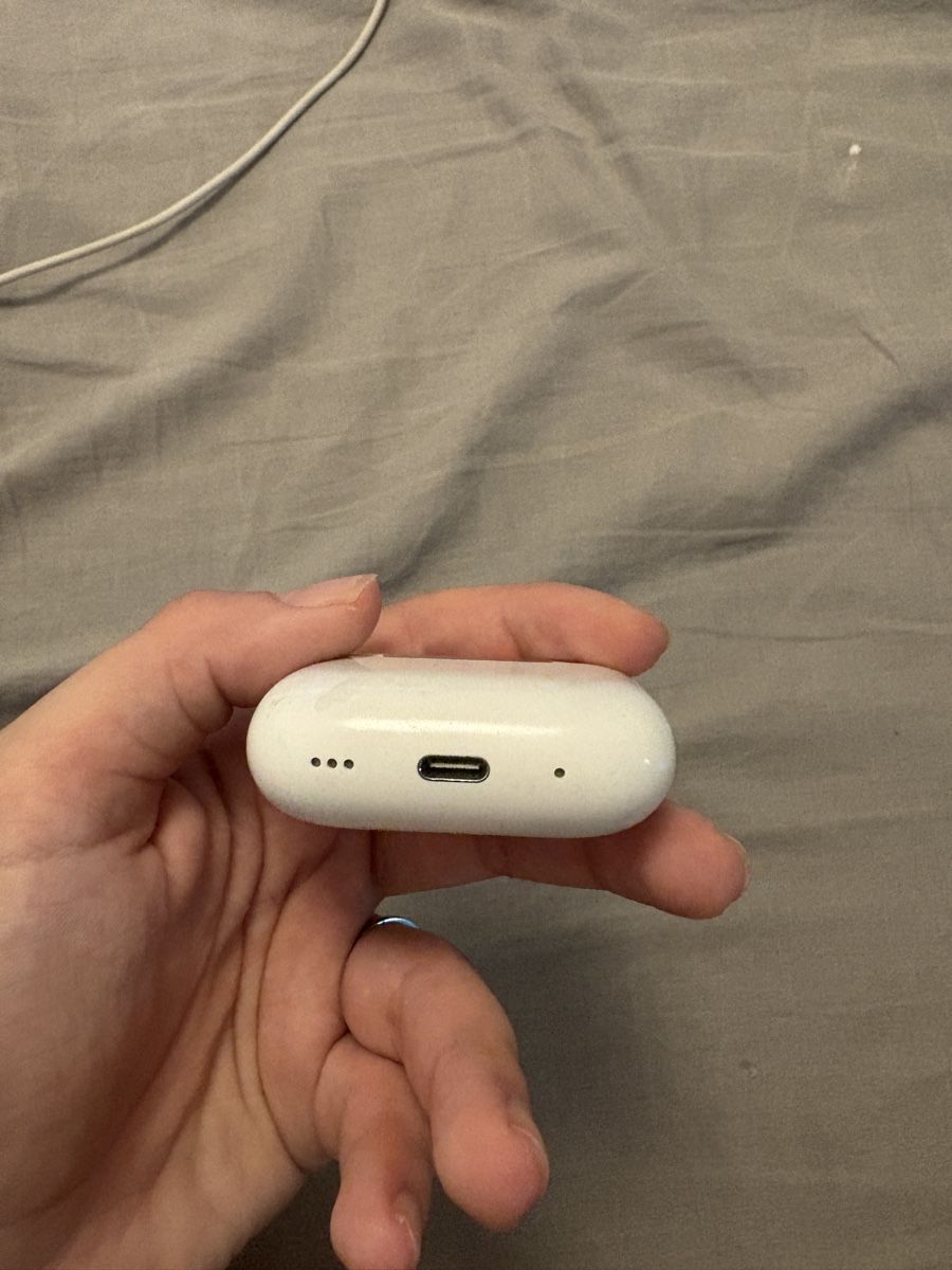 Apple Casques audio: Airpods Pro 2 USB - C – D'occasion à Wettingen par edi_c7hk 3