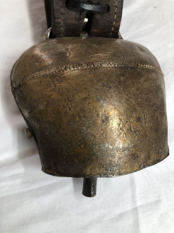 Campanacci mucche: Alte Weideschelle mit super Klang – Usato da Urnäsch venduto da Ursjack 1