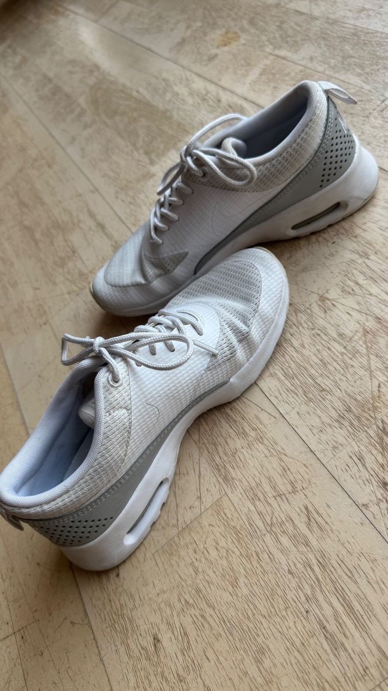 Nike Scarpe da donna: Nike Air Max Thea – Usato da Bulle venduto da Math2601 3